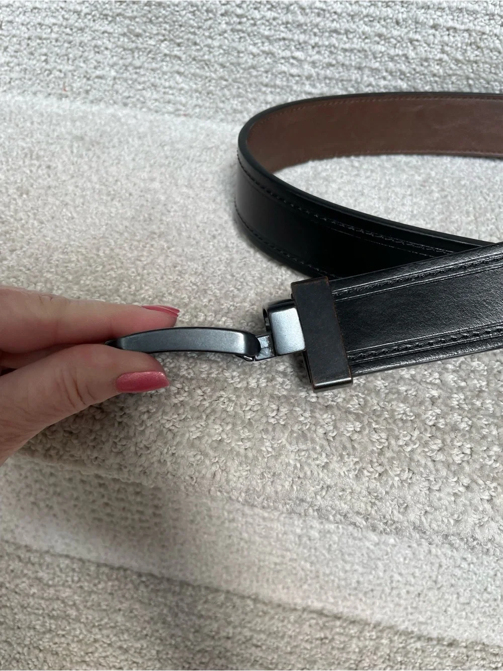 Columbia Men’s Leather Top Black Brown Reversible Belt Size Medium 34-36